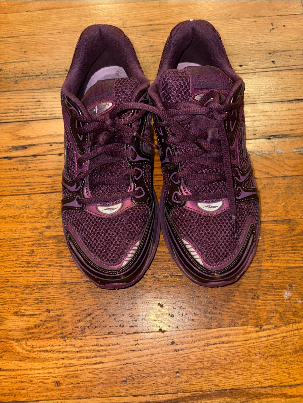 Saucony Women's Plum Purple Lace-Up Sneakers